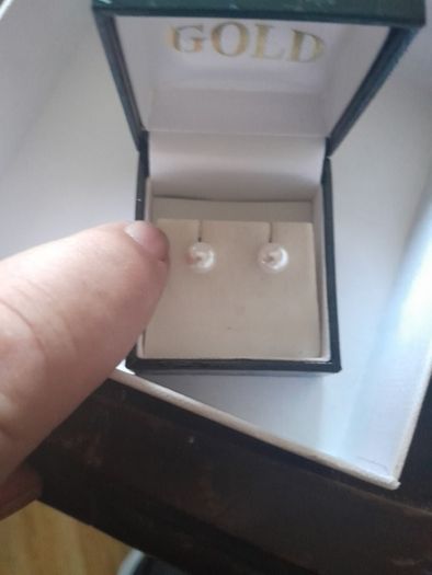 9ct gold earrings
