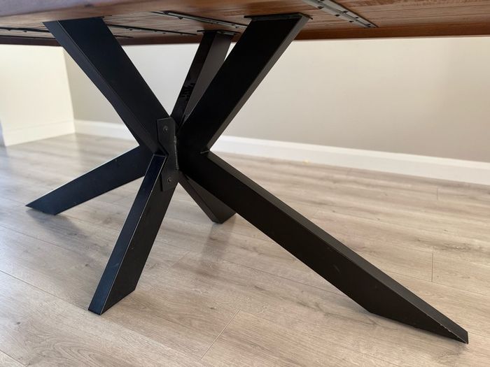 SOLID OAK dining table