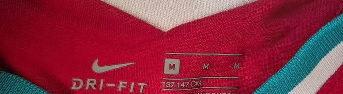 Liverpool football jersey age 8 - 10 yrs