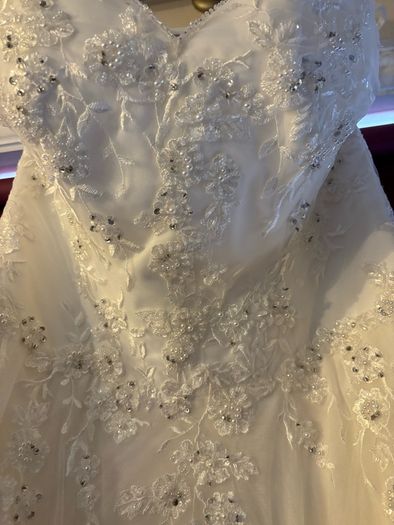 wedding dress