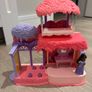 Encanto houses with figures Image 4