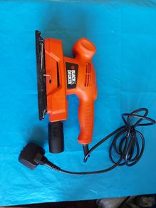 Black & Decker Ka300 Orbital Sander 1/3 Sheet 240v