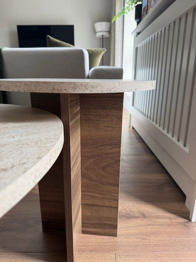 Set of 2 Round Coffee Tables