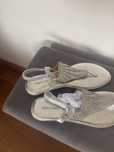 Shoes Flats Zipp Up Back