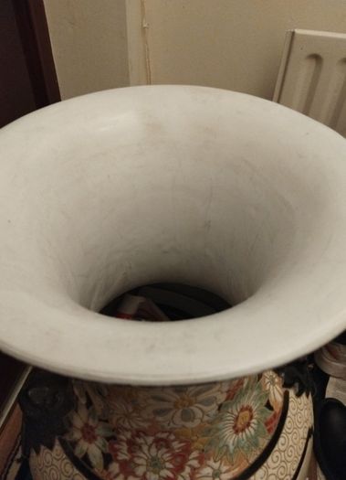 Large Chinese vase- 27inches height, 20 inches width