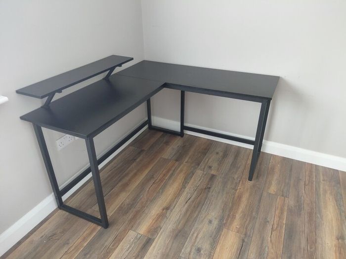 Corner Desk