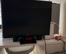 Xbox series s and Philips curved gaming monitor
