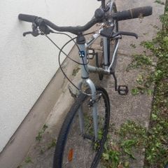 B'Twin Riverside 120 hybrid bike from Decathlon