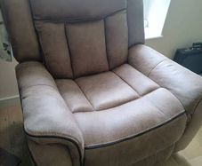 Three piece recliner suite