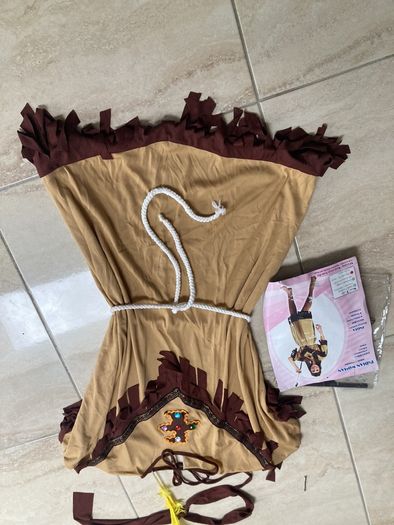 Dress up