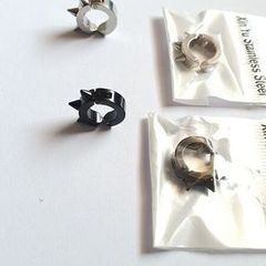 Spike Hoop Earring Stainless Steel Men Women Classic Earrings Steel Magnetic Non-piercing Ear Clips Black & White