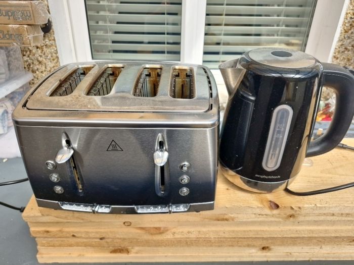 Kettle and Toaster  ( Used )