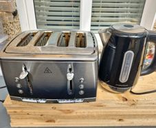 Kettle and Toaster  ( Used )
