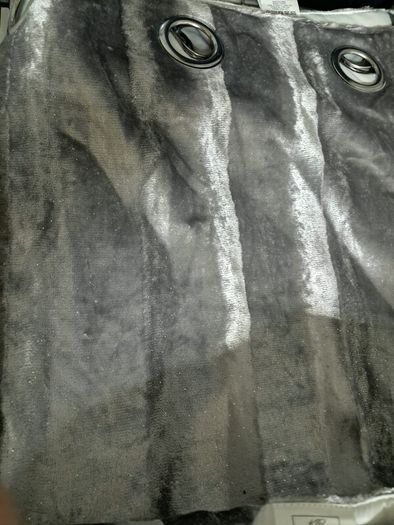 Silver grey ring top curtians 66x72