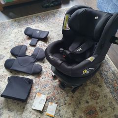 Joie i-Spin 360 child car seat