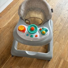 baby walker