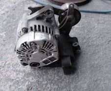 toyota hilux alternator