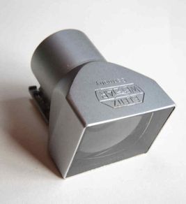 Leica M 35mm viewfinder