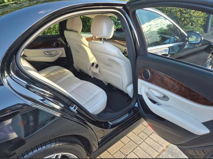2017 Mercedes E200d AMG Line