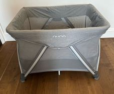Nuna SENA Aire Travel Cot  Like New