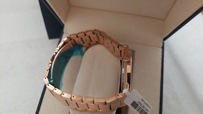 OPPORTUNITY   Brand new PAUL HEWITT womens watches   Last  pieces