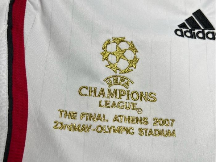 AC Milan Retro 2006/7 Jersey