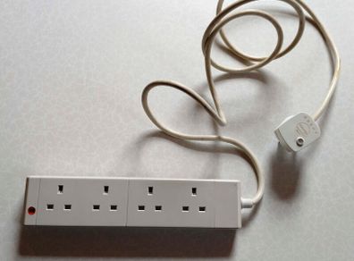 4 Way Socket Adapter (used).