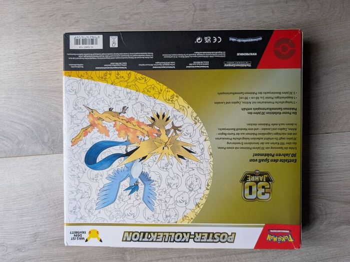 Pokemon -Trading Card Game: Poster Collection 30 Years (Deutsch/German)