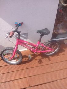 Girls bike