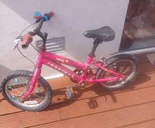 Girls bike