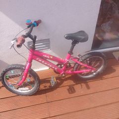 Girls bike