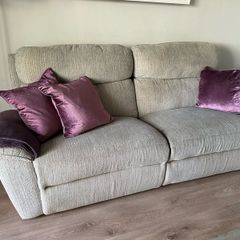 3 Seater Recliner Sofa & Matching 2 Seater Sofa - Excellent Condition
