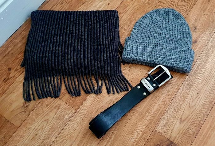 Hat, Scarf and Belt Bundle