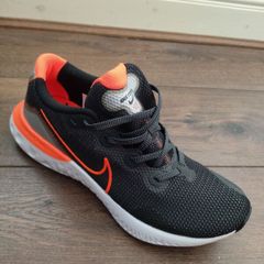 trainers