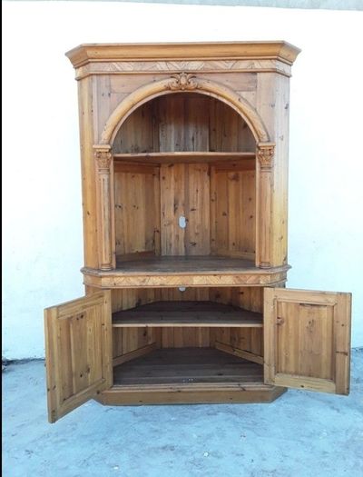 Vintage Pine Corner cabinet