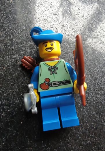 Lego TOWNSMAN FORESTMAN Minifigure Lego Castle Lego Minifigure