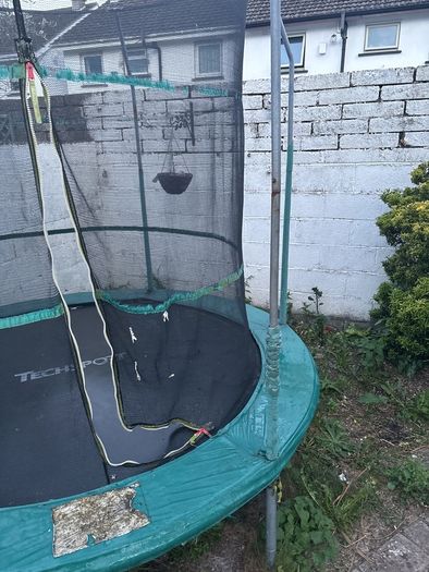 Trampoline 6 foot