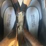 womans shoe Image 4