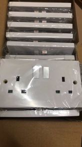 10 Switched Sockets Double Sockets 13 Amp