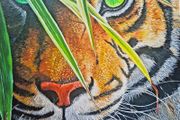 Hidden in the leaves | FineArt Print | Framed