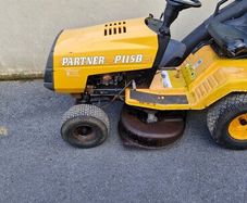 ride on lawnmower