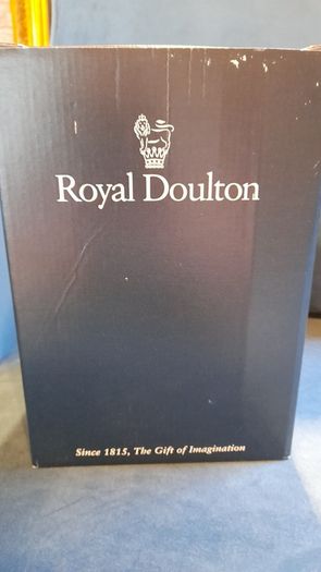 Royal Doulton figurine "Rosie" comes with box