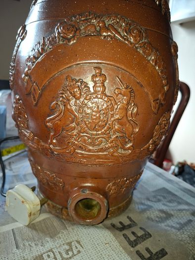 Rare 19th Century English Salt-Glazed Stoneware Brandy 2 Gallon Barrel, Postage Available or collection.