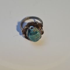 ringVintage Egyptian Hallmarked Solid Silver Scarab Beetle Ring Faience Scarab