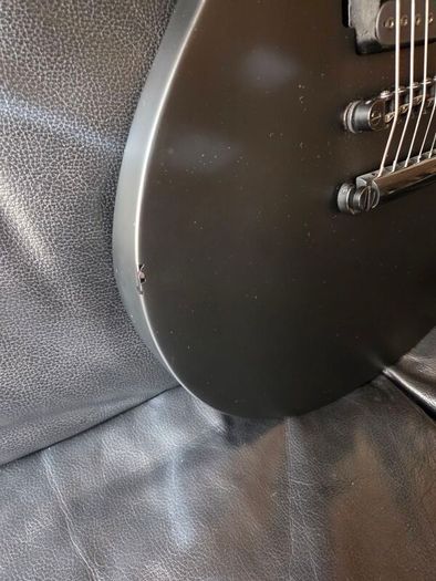 Esp Ltd Black Metal Eclipse