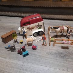 schleich horse trailer and accessories