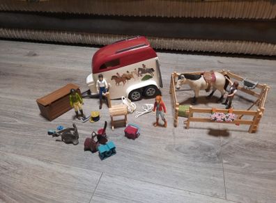 schleich horse trailer and accessories