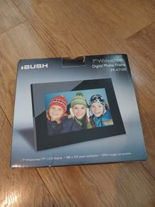 Digital camera frame