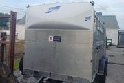 Cattle trailer