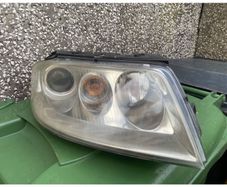 VW Passat w8 xenon headlights